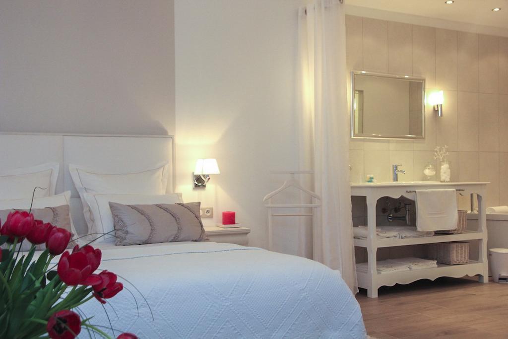 Au Coeur Des Hotes Steenvoorde Ruang foto